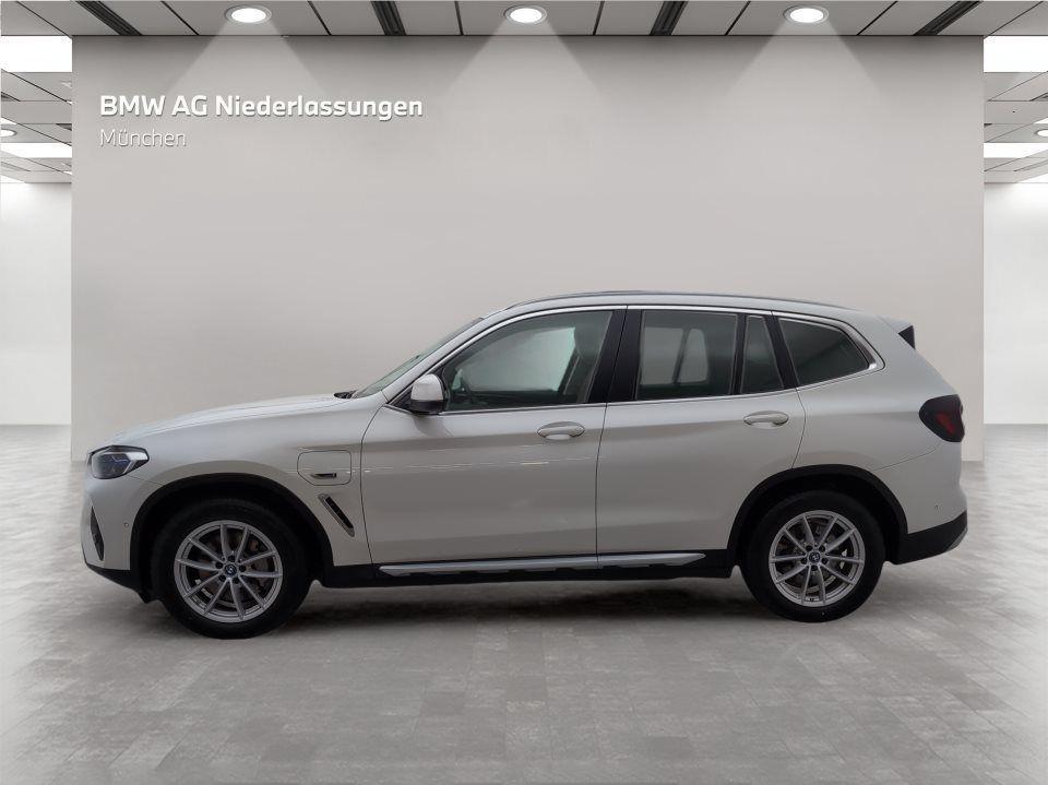 BMW X3 xDrive30e
