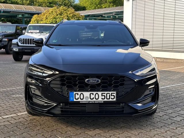 Ford Focus ST Line Wagon