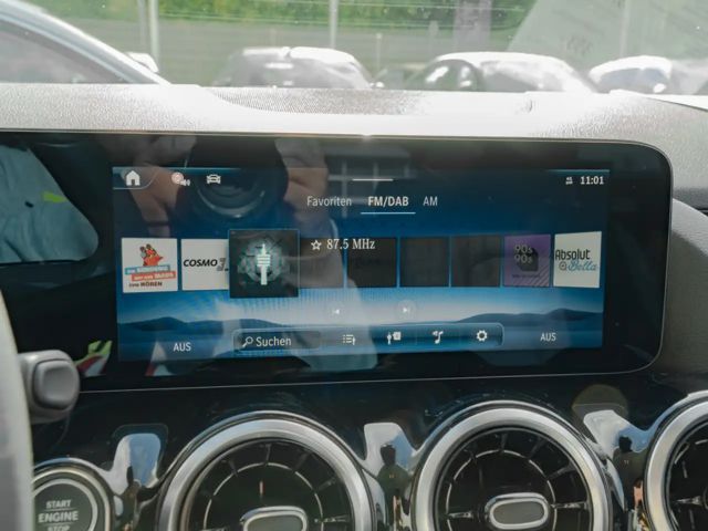 Mercedes-Benz GLA 180 Progressive