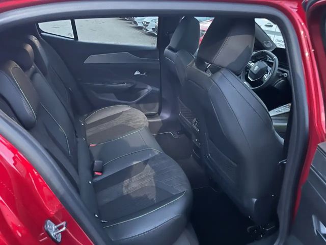 Peugeot 408 GT-Line Hybrid