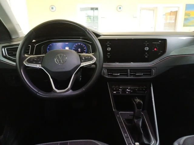 Volkswagen Polo 1.0 TSI DSG Style