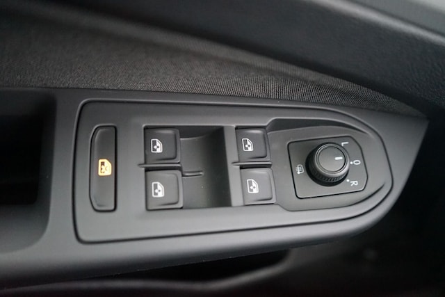 Volkswagen Golf 1.0 TSI Golf VIII