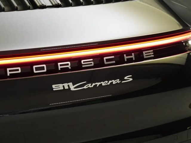 Porsche 911 992 Carrera Coupé