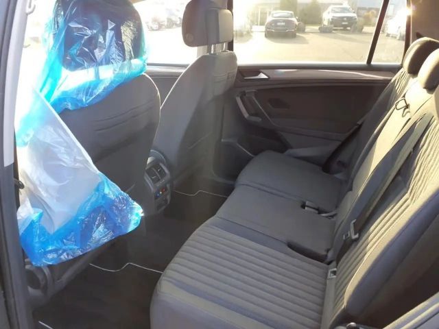 Volkswagen Tiguan 4Motion Allspace Life