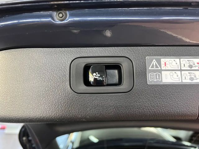 Mercedes-Benz C 220 AVANTGARDE Estate