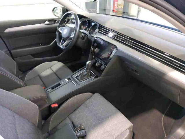 Volkswagen Passat 2.0 TSI Business DSG Variant