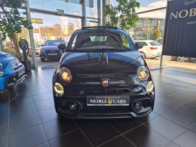 Abarth 695 Cabrio