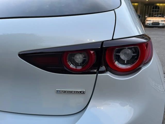 Mazda 3 5HB 2.0L G122 6AT 2WD NAGISA