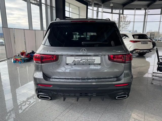 Mercedes-Benz GLB 200 4MATIC AMG Line