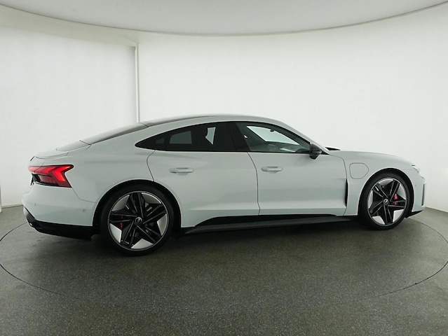 Audi RS e-tron GT Quattro