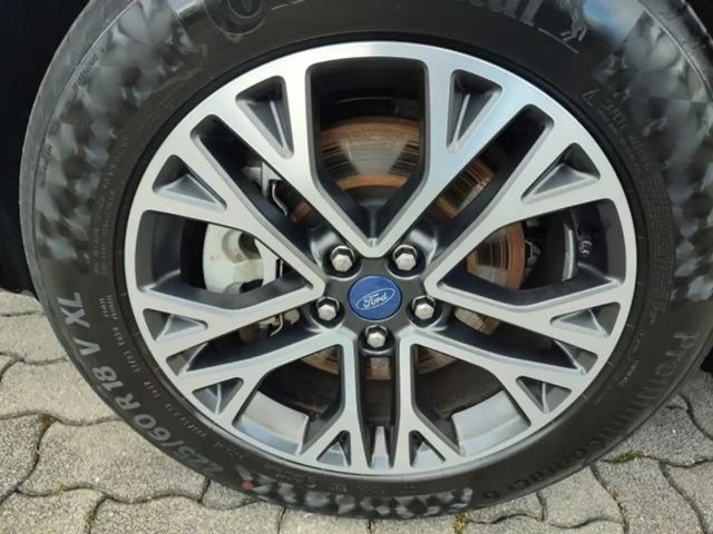 Ford Kuga Plug in Hybrid Titanium