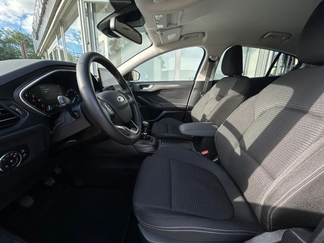 Ford Focus EcoBoost Titanium