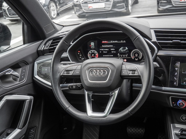 Audi Q3 35 TDI S-Tronic
