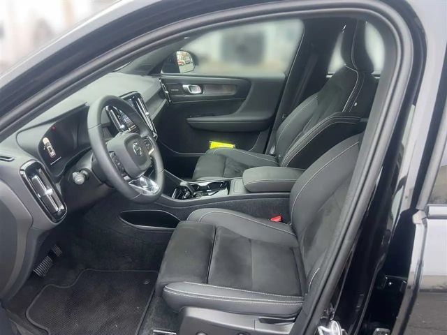 Volvo XC40 Core Recharge Ultimate