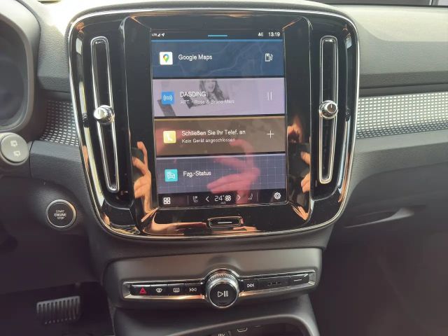 Volvo XC40 Dark Plus