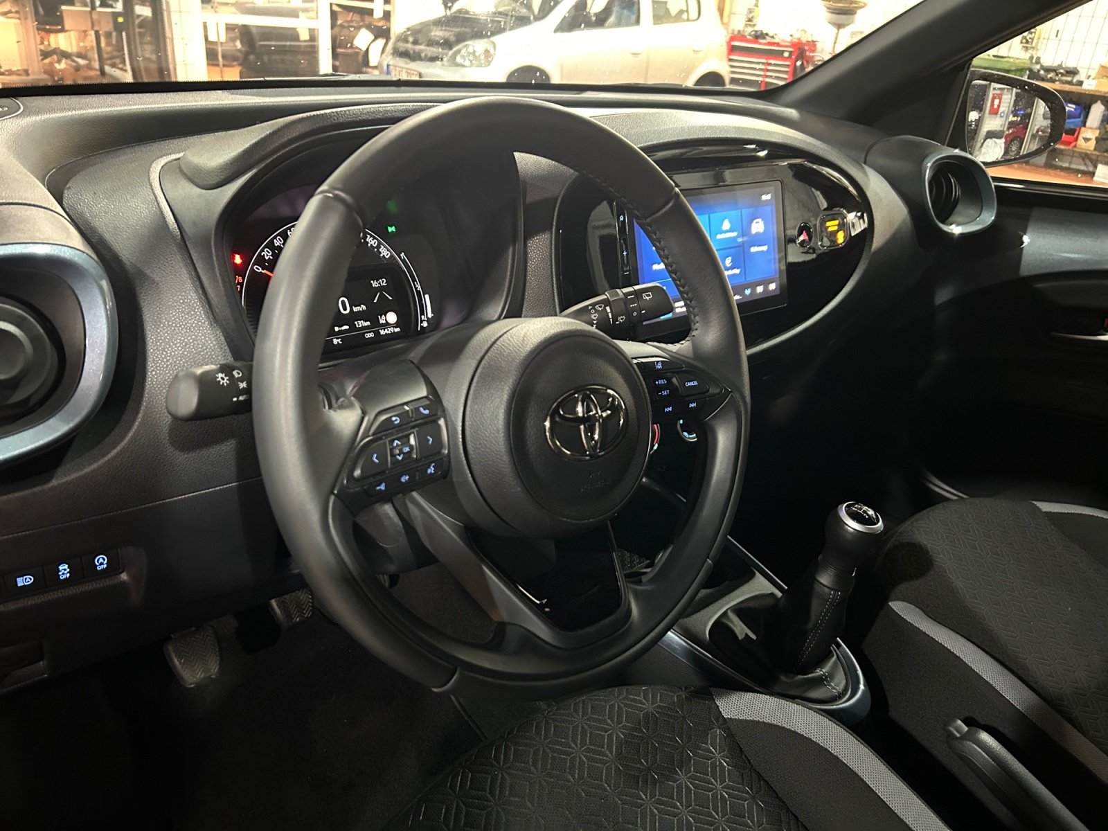 Toyota Aygo X 5-deurs Basis