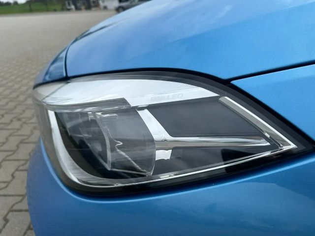 BMW 116 116i Sedan Sport Line