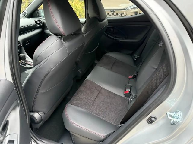 Toyota Yaris GR Hybride VVT-i