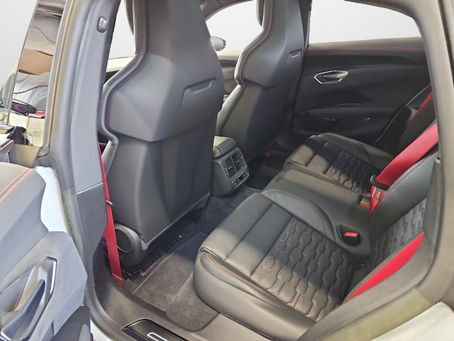 Audi RS e-tron GT Quattro