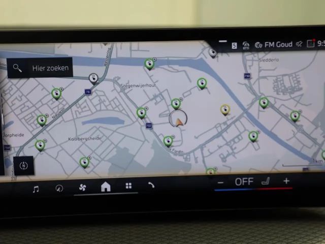 BMW 330 FACELIFT 2 - PANODAK - HIFI