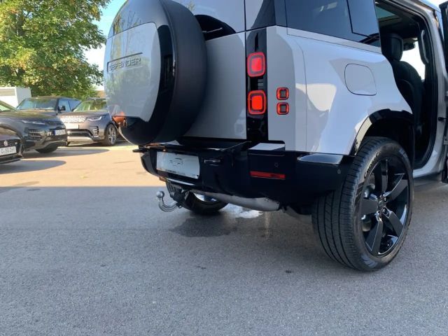 Land Rover Defender 110 Dynamic HSE