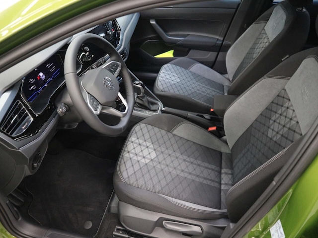 Volkswagen Taigo 1.0 TSI R-Line Style