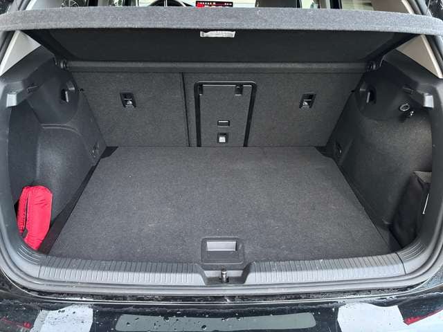 Volkswagen Golf Life Plus