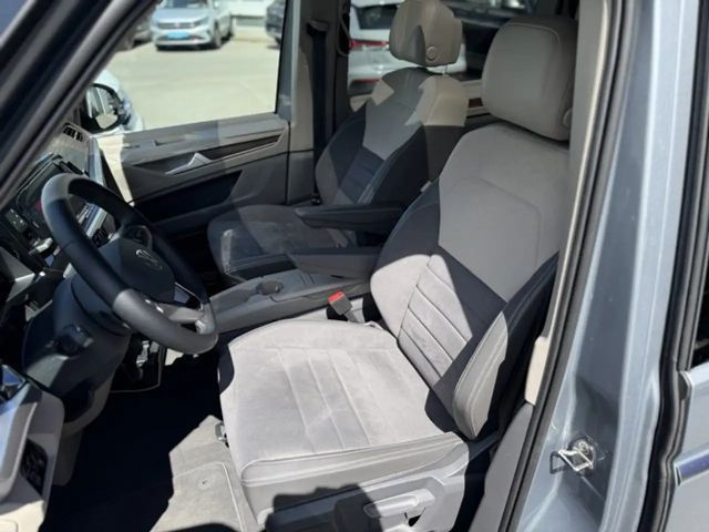 Volkswagen Multivan 2.0 TDI DSG Style T7