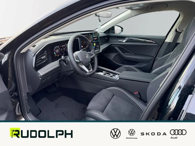 Volkswagen Passat 1.5 eTSI Business DSG