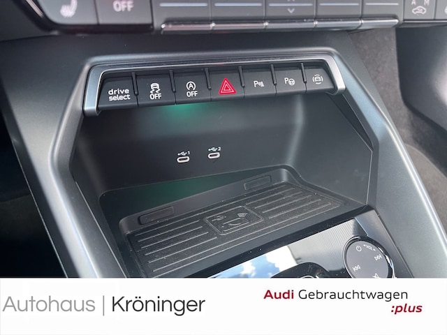 Audi S3 Quattro S-Tronic Sedan