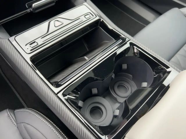 Ford Explorer Extended range Premium RWD