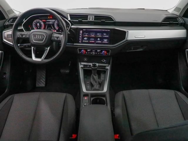 Audi Q3 35 TFSI S-Tronic