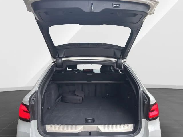 BMW 530 530e Touring