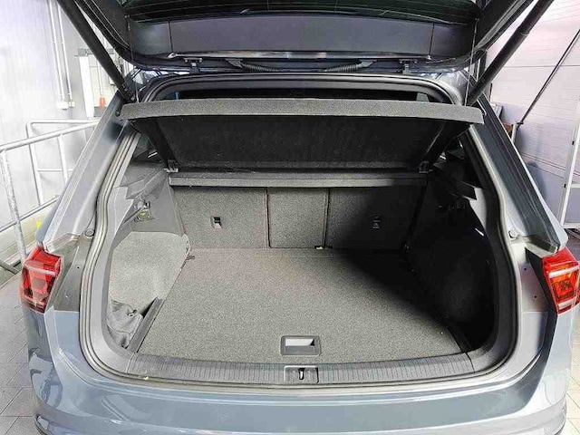 Volkswagen Tiguan R-Performance Akrapovice