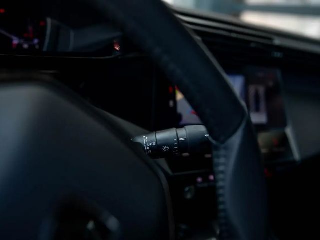 Peugeot 408 Automaat 130pk | Camera | Auto. Airco | Carplay...