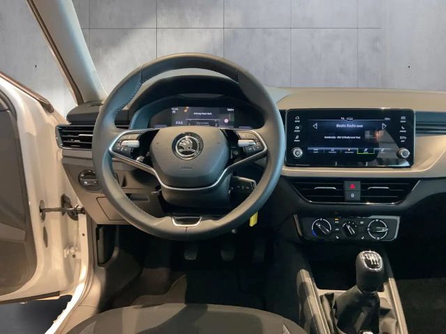 Skoda Kamiq Essence TSI