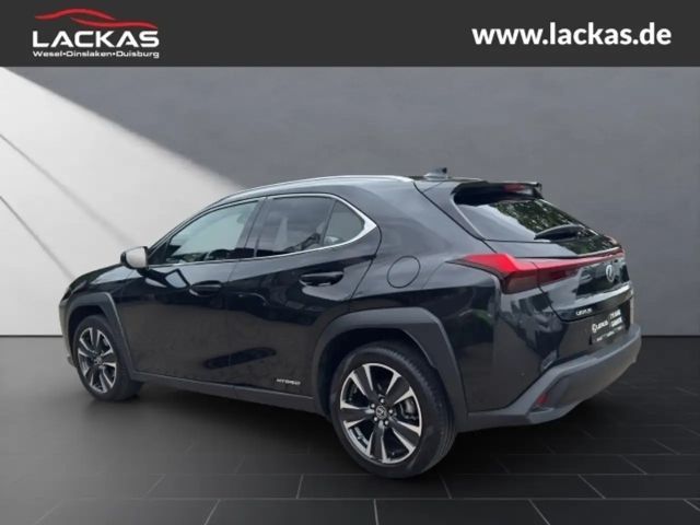 Lexus UX 250h Style Edition