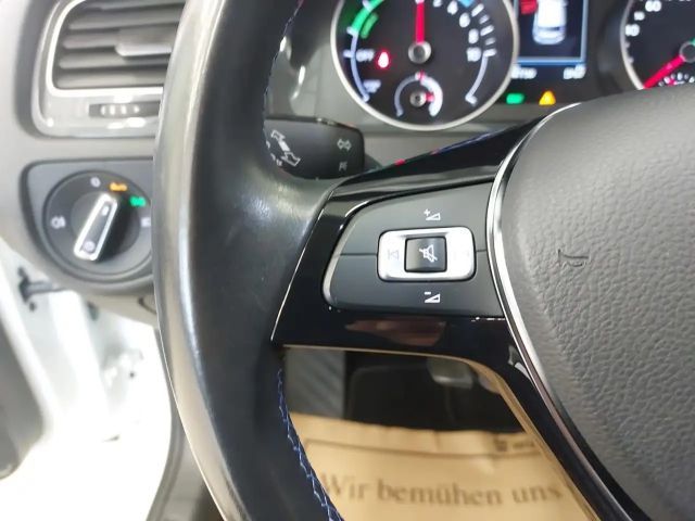 Volkswagen Golf e-Golf