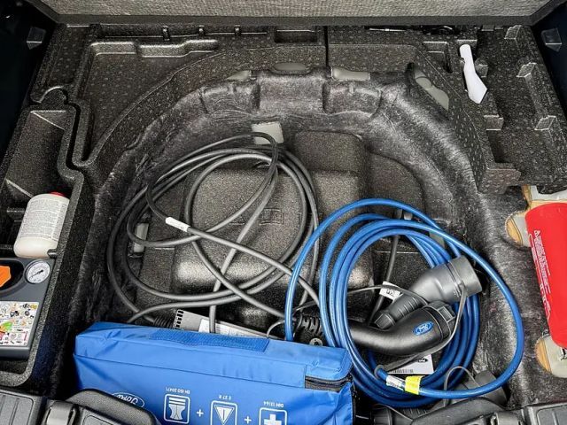 Ford Kuga Plug in Hybrid ST Line