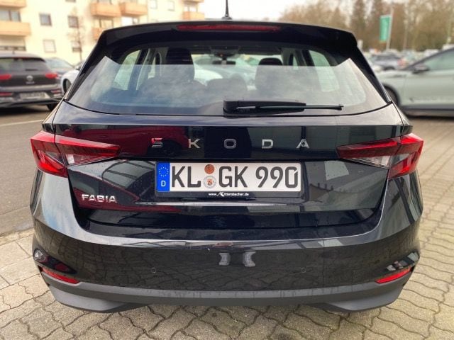 Skoda Fabia Fabia Essence 1,0 TSI 70 kW 5-Gang-Schaltgetriebe