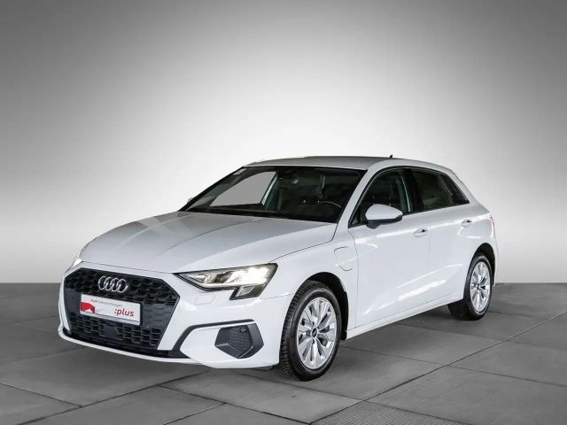 Audi A3 40 TFSI Hybride Sedan