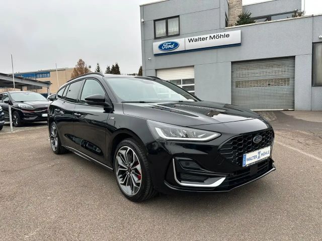 Ford Focus ST Line Vignale Wagon
