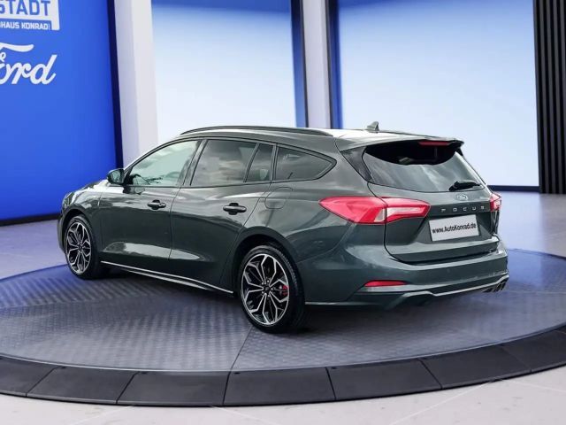 Ford Focus EcoBoost ST Line Wagon