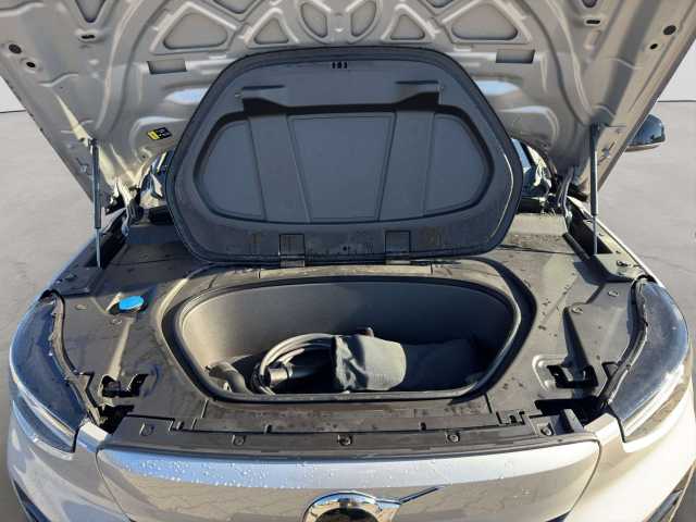 Volvo C40 AWD Plus Recharge Twin Engine