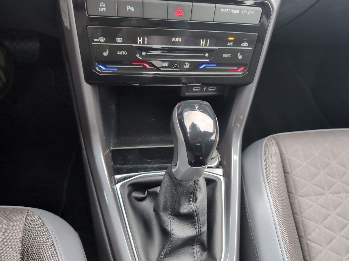 Volkswagen T-Cross Style