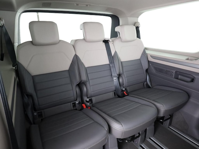 Volkswagen Multivan 2.0 TDI DSG Lang Style T7