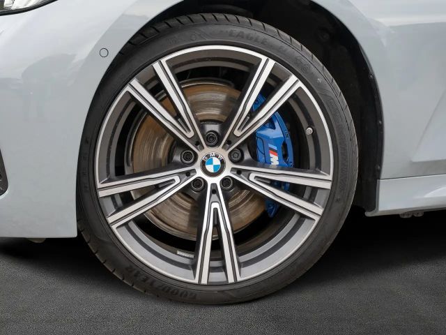 BMW 330 330d M-Sport Touring xDrive