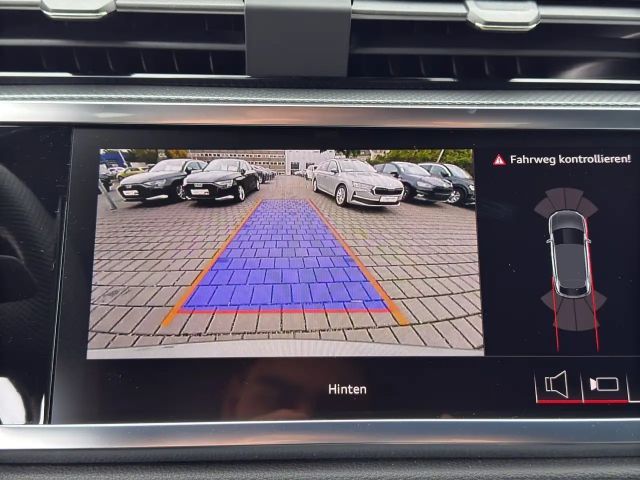 Audi Q3 35 TFSI S-Line