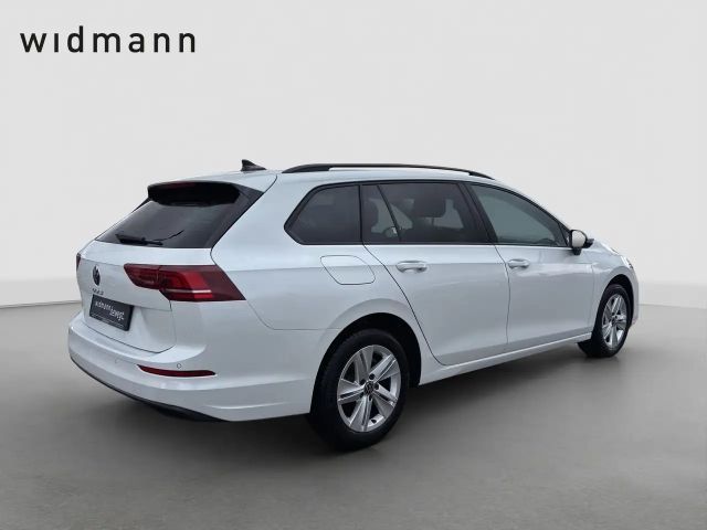 Volkswagen Golf 1.5 TSI Life Variant