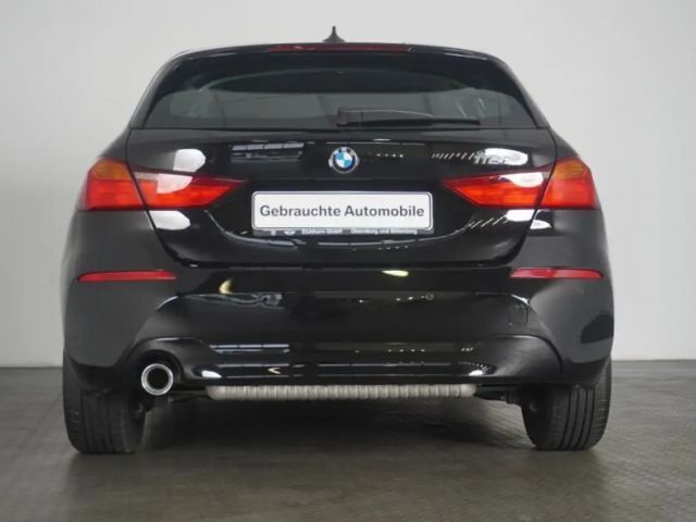 BMW 116 116i 5-deurs Sedan